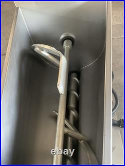 2020 Hobart MG2032 commercial Grinder mixer chopper Meat butcher shop 200# C