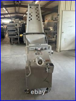 2020 Hobart MG2032 commercial Grinder mixer chopper Meat butcher shop 200# D