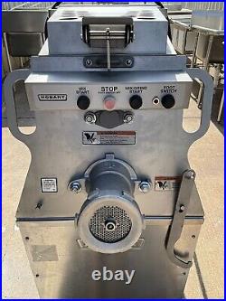 2020 Hobart MG2032 commercial meat grinder mixer #32 200# capacity Butcher