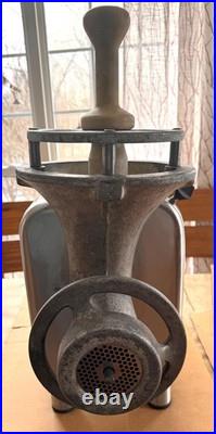 HOBART 4822-34 #22 Meat Grinder/120V. Missing Top Tray