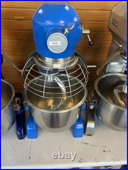 HOBART A 200 20 QT Mixer Includes, Bowl Guard, Hook & Whip 115V