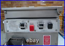Hobart 4246 # 32 Meat Grinder / Mixer with Foot Control, 3 ph, 208 V, 8.5 hp