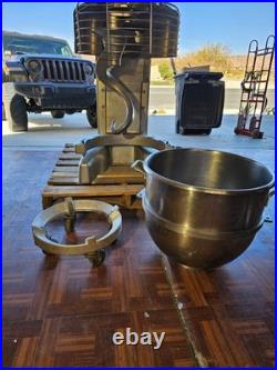 Hobart 80qt M-802 Mixer With Aux Drive (#22 Hub) Excl. Cond