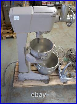 Hobart D-300 Mixer with 3 Bowls Hook 2 Whips 2 Paddles Pelican Head & Meat Grinder
