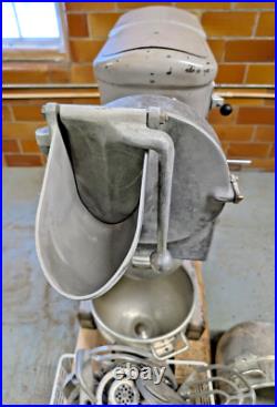 Hobart D-300 Mixer with 3 Bowls Hook 2 Whips 2 Paddles Pelican Head & Meat Grinder