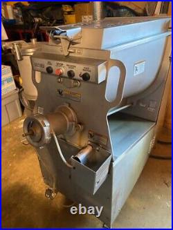 Hobart MG1532-1 # 32 Meat Mixer / Grinder with Air-Drive Foot Switch Operation