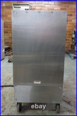 Hobart MG1532 # 32 Meat Mixer / Grinder with Air-Drive Foot Switch