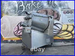 Hobart MG1532 Mixer Grinder restaurant bakery Carnicería Meat Equipment LOOK