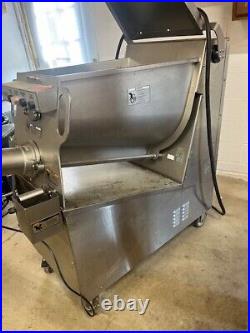 Hobart MG1532 commercial meat grinder mixer #32 Hub 150