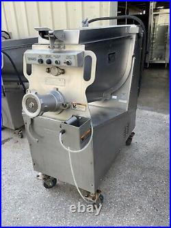 Hobart MG1532 commercial meat grinder mixer #32 Hub 150# capacity Butcher 11
