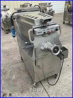 Hobart MG1532 commercial meat grinder mixer #32 Hub 150# capacity Butcher 26