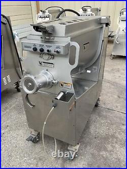 Hobart MG1532 commercial meat grinder mixer #32 Hub 150# capacity Butcher 27