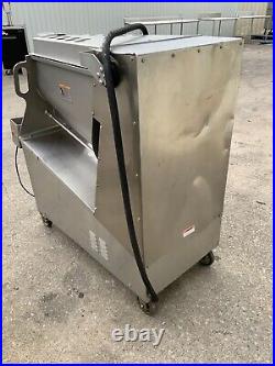 Hobart MG1532 commercial meat grinder mixer #32 Hub 150# capacity Butcher 39