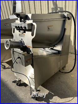 Hobart MG1532 commercial meat grinder mixer #32 Hub 150# capacity Butcher 47