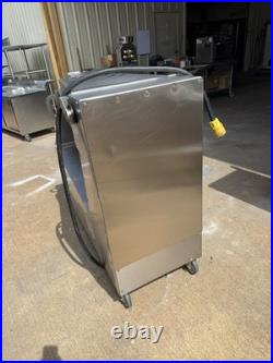 Hobart MG2032 Commercial meat grinder mixer 200# Beef Butcher #32 grinder head