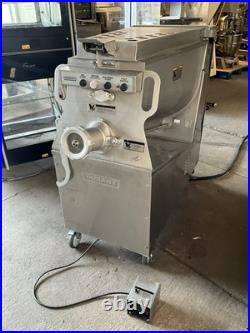Hobart MG2032 Commercial meat grinder mixer 200# Beef Butcher #32 grinder head