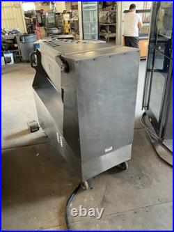 Hobart MG2032 Commercial meat grinder mixer 200# Beef Butcher #32 grinder head