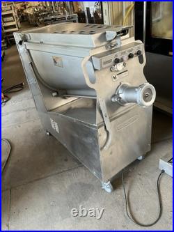 Hobart MG2032 Commercial meat grinder mixer 200# Beef Butcher #32 grinder head
