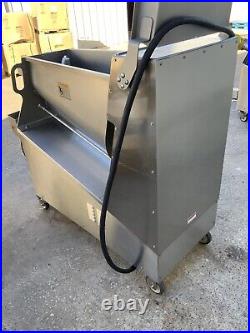 Hobart MG2032 commercial meat grinder mixer #32 200# capacity Butcher A
