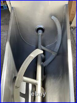Hobart MG2032 commercial meat grinder mixer #32 200# capacity Butcher B