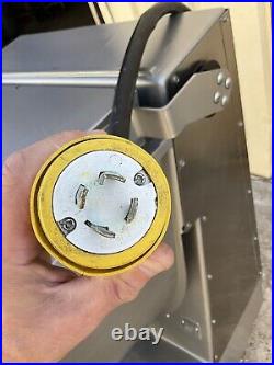 Hobart MG2032 commercial meat grinder mixer #32 200# capacity Butcher B