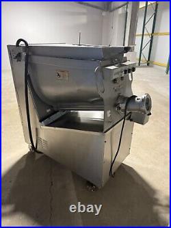 Hobart Meat Mixer & Grinder Machine Model 1532 Vol 208 3 PH Working Good