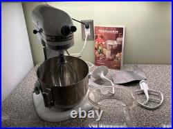 KITCHENAID HOBART LIFT STAND MIXER MODEL K5-A WORKS GREAT WithACCESSORIES KITCHENAID HOBART LIFT STAND MIXER MODEL K5-A WORKS GREAT WithACCESSORIES