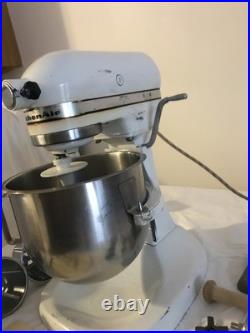 KitchenAid Model K5-A H Duty Lift bowl, Wisk, Meat grinder, Dough, Shreder pastr