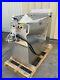 New_Hobart_MG2032_commercial_meat_grinder_mixer_32_200_capacity_Butcher_B_01_ieev