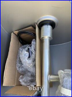 New Hobart MG2032 commercial meat grinder mixer #32 200# capacity Butcher C